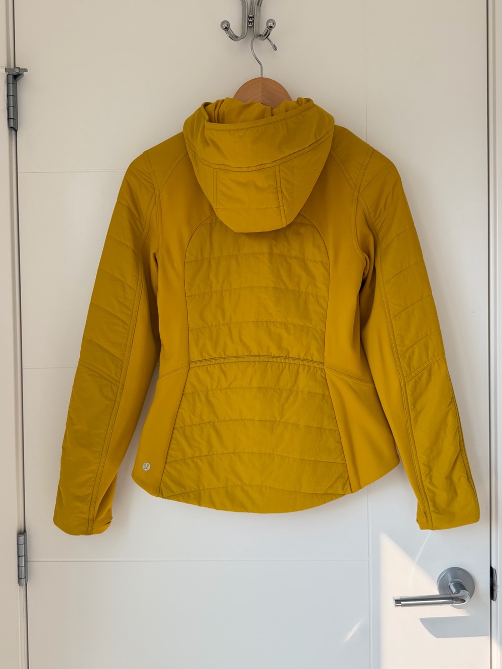 Lululemon Another Mile Jacket - Size 4 - Honeycomb - Picture 2 of 15